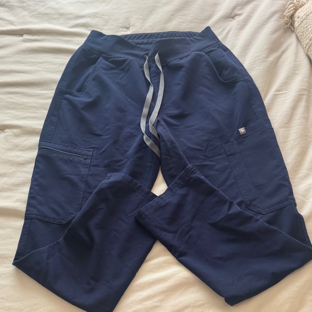 Figs scrub pants